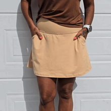 Ladda upp bild till gallerivisning, Latte Byxkjol med Fickor