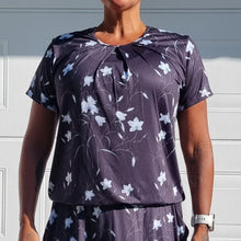 Ladda upp bild till gallerivisning, Kortärmad Topp Wild Lily