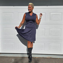 Ladda upp bild till gallerivisning, Knälång Byxkjol Midnight