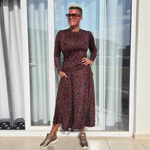 Ladda upp bild till gallerivisning, Långärmad Topp Lux Dark Leo