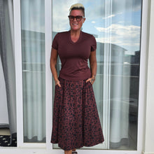 Ladda upp bild till gallerivisning, V-Ringad Topp Kaffe