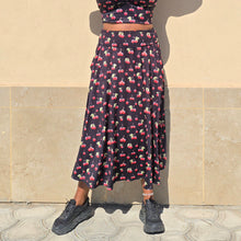 Ladda upp bild till gallerivisning, Black Cherry Lång Byxkjol