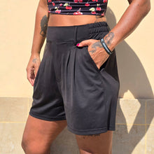 Ladda upp bild till gallerivisning, Sköna Shorts Svarta