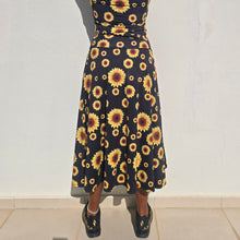 Ladda upp bild till gallerivisning, Sunflower Omlottkjol med Innershorts