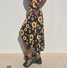 Ladda upp bild till gallerivisning, Sunflower Omlottkjol med Innershorts