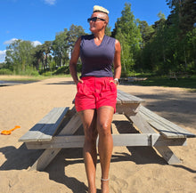 Ladda upp bild till gallerivisning, Sköna Shorts Röda