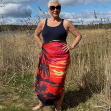 Lataa kuva Galleria-katseluun, Sarong Tropical Sunset