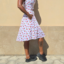 Lataa kuva Galleria-katseluun, Valkoinen kirsikanpunainen polvipituinen housuhame