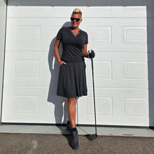 Ladda upp bild till gallerivisning, Svart Knälång Byxkjol med Fickor