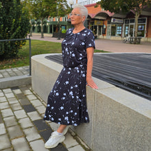 Ladda upp bild till gallerivisning, Långkjol Wild Lily