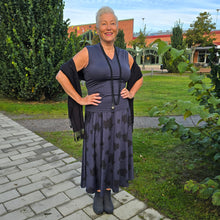 Ladda upp bild till gallerivisning, Midnight V-Linne