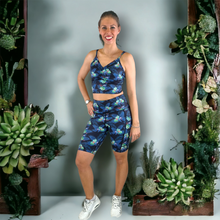 Ladda upp bild till gallerivisning, Cykelbyxor Dark Floral