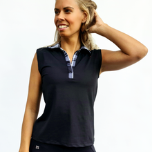 Ladda upp bild till gallerivisning, Rutigt V-neck Linne