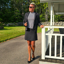Ladda upp bild till gallerivisning, Svart Kort Zip-kjol med Innershorts

