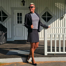 Ladda upp bild till gallerivisning, Svart Kort Zip-kjol med Innershorts
