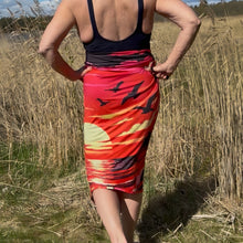 Lataa kuva Galleria-katseluun, Sarong Tropical Sunset
